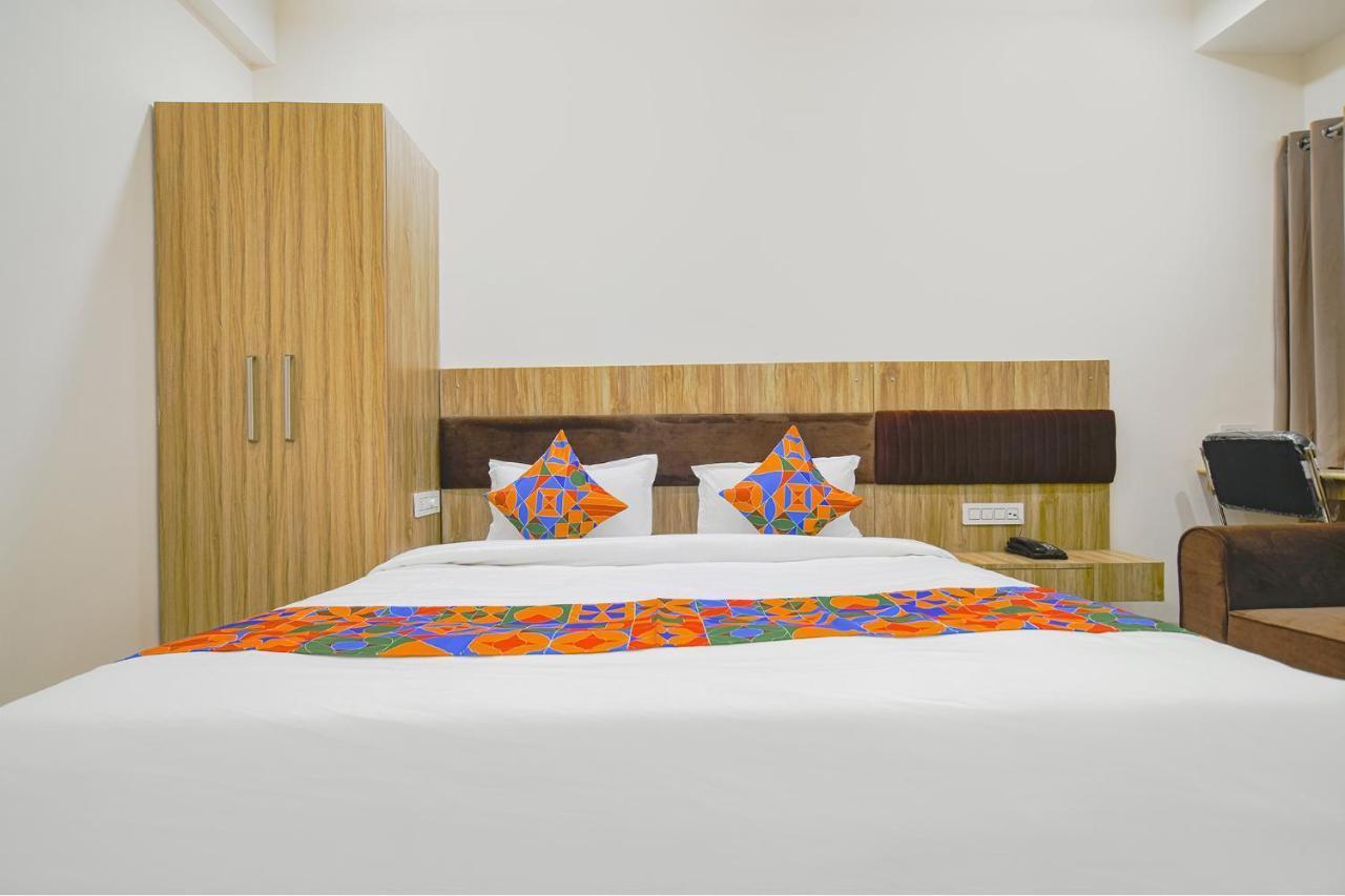 Fabhotel Suraj Kunj Hotel 3*